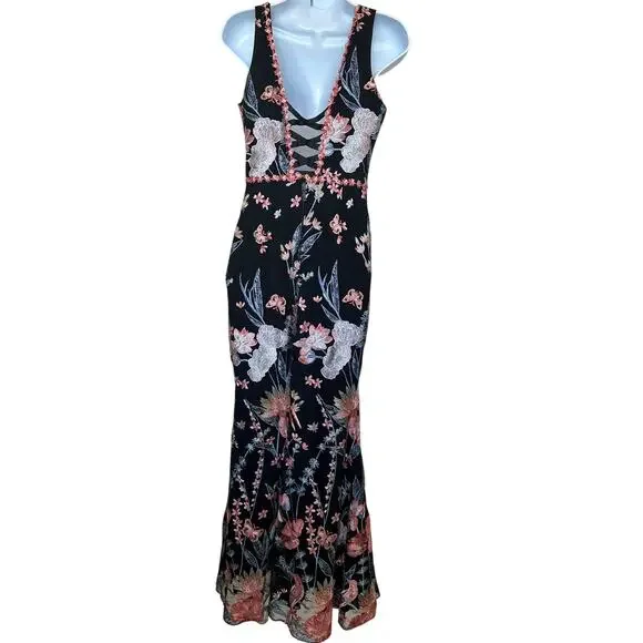 Marchesa Notte Black Embroidered Butterfly Gown SIZE 2 Mermaid Formal Dress $510 - Picture 8 of 11